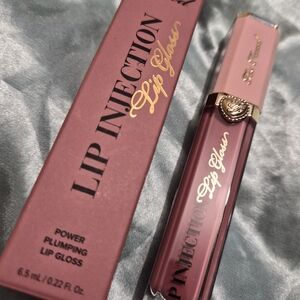 Too Faced Lip Injection